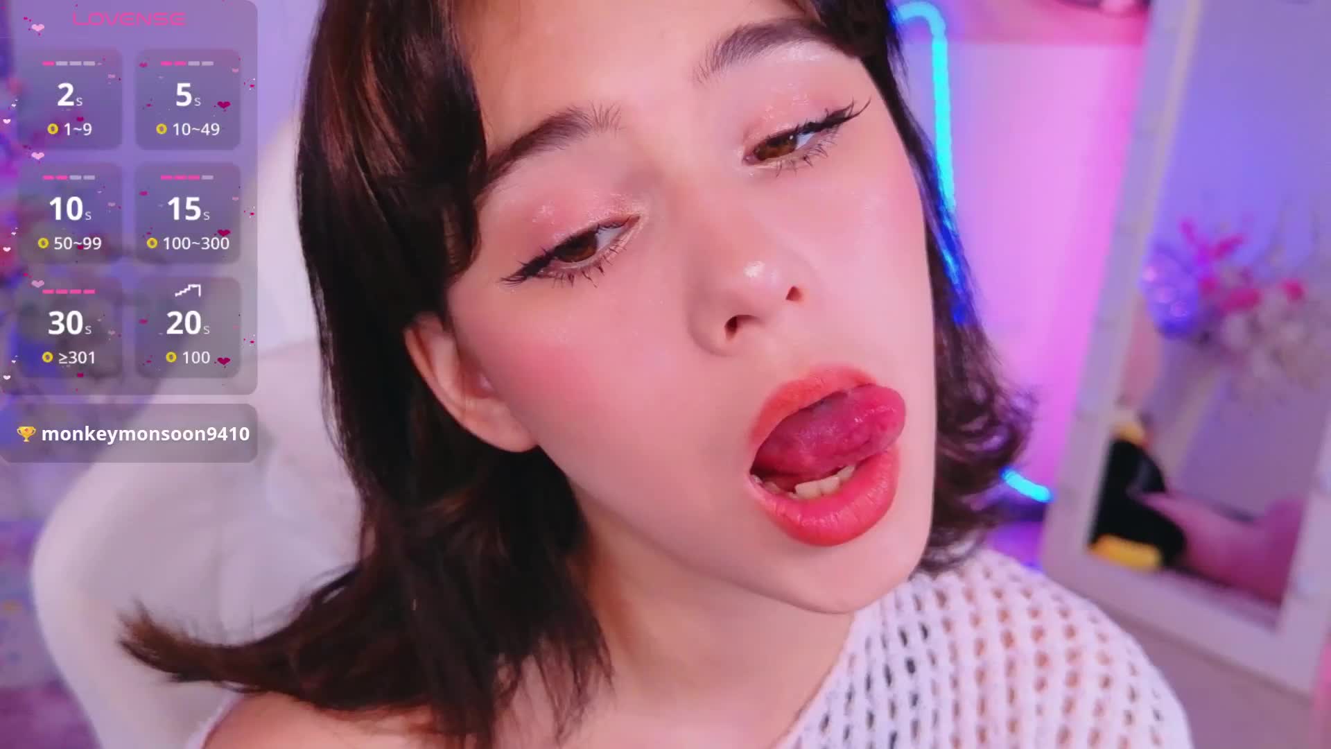 CoralineJones Live Sex June 24, 2026