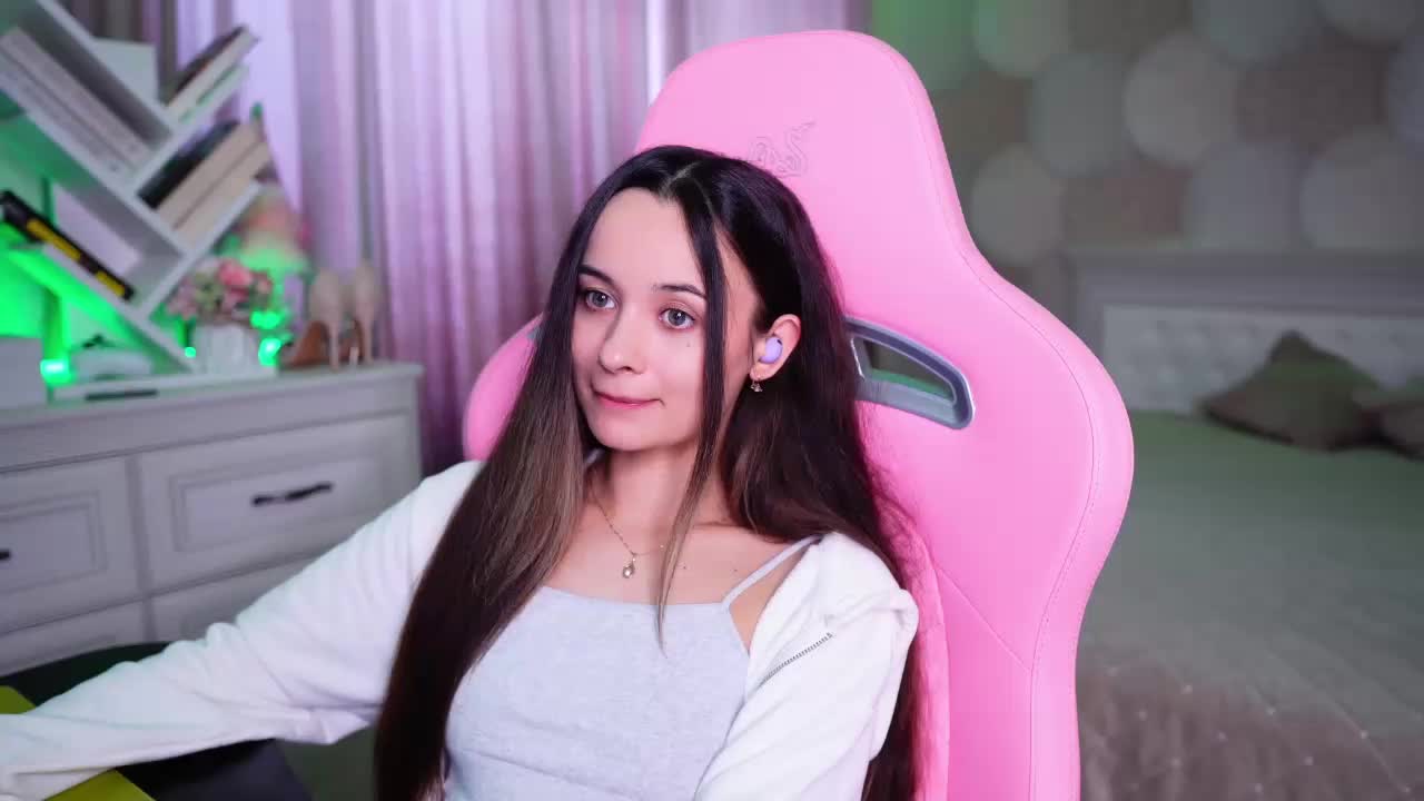 JuicyAngel Live Sex June 25, 2026