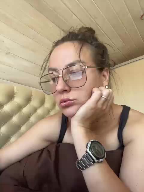 Molly69x Live Sex June 25, 2026
