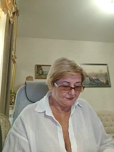 KarinkaSweet Live Sex June 25, 2026