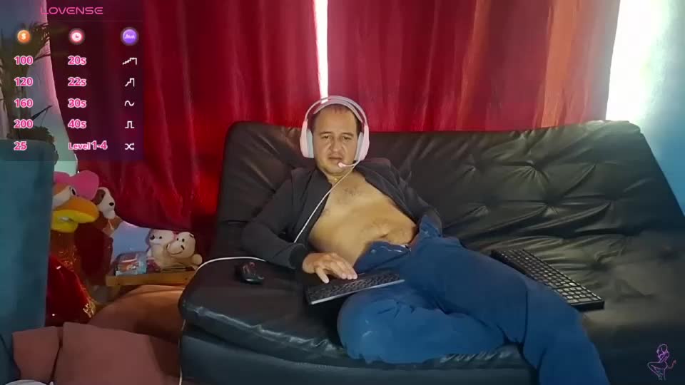 yazflor Live Sex June 25, 2026