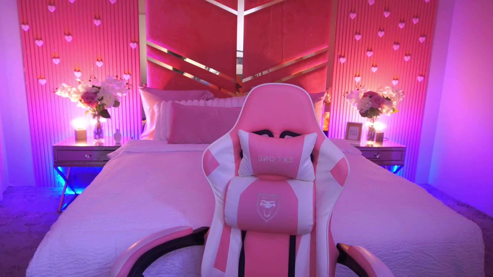 LoveeDove Live Sex June 25, 2026