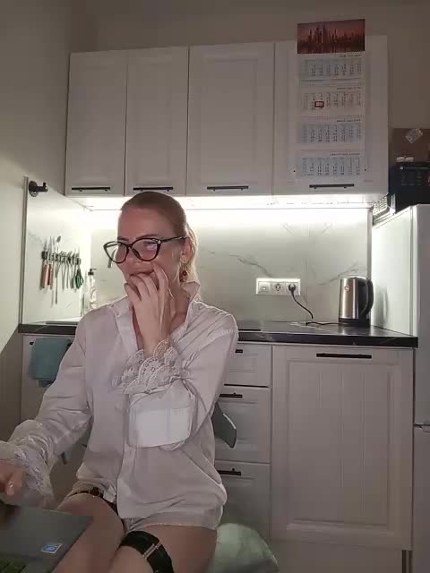 WomenS Live Sex June 25, 2026