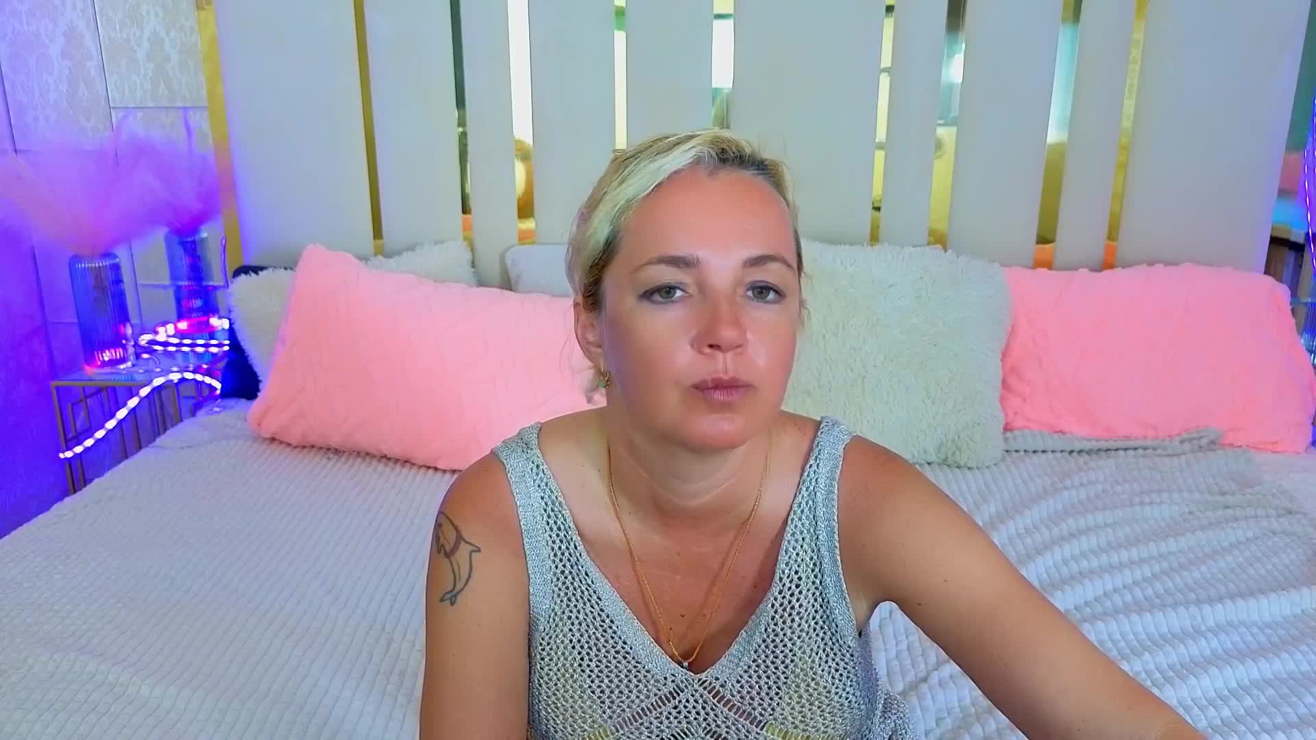 AlaskaSia Live Sex June 25, 2026