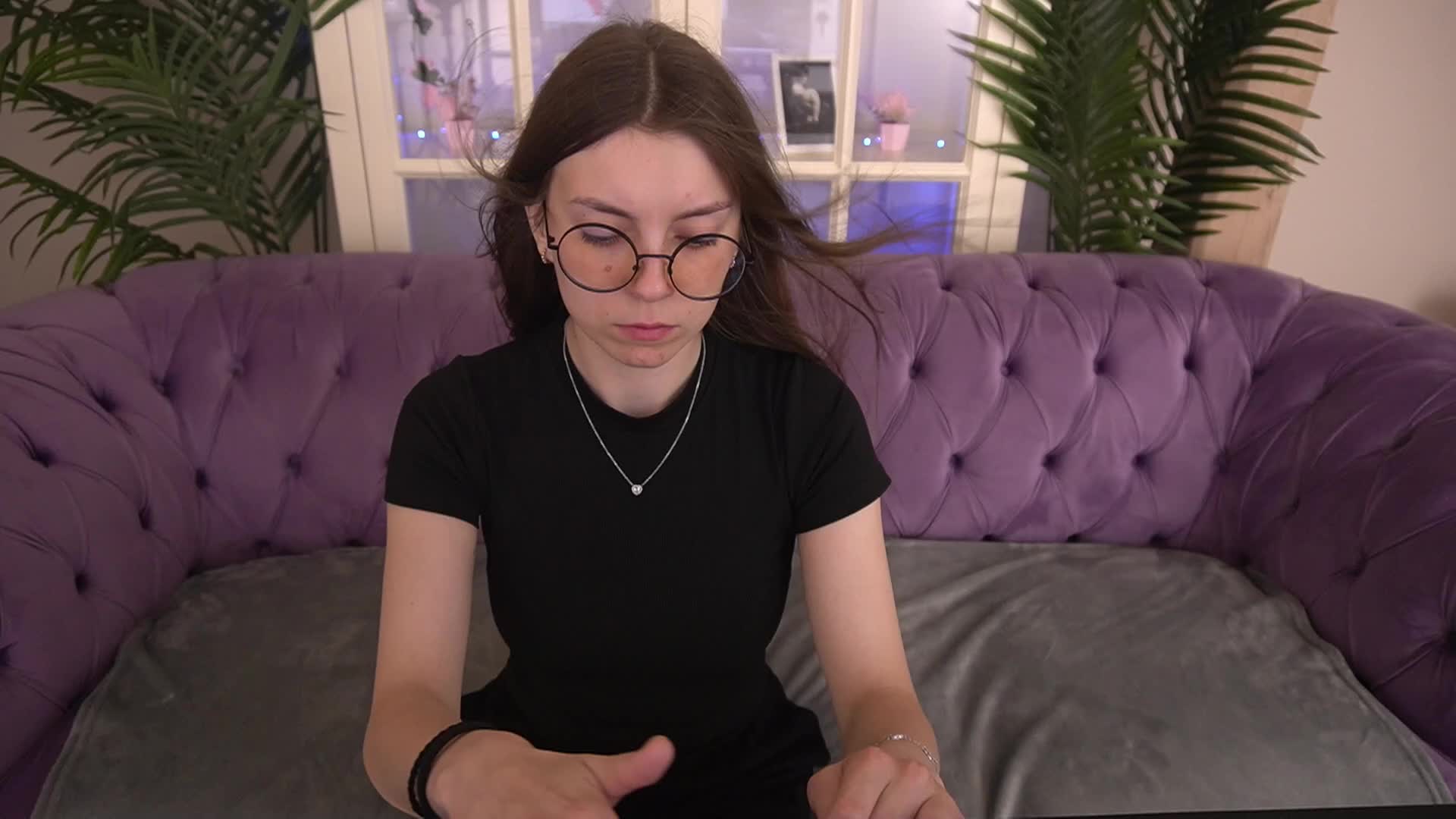 NicoleInfinity Live Sex June 25, 2026