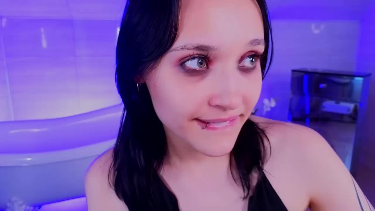 DarcyBlackwood Live Sex June 26, 2026