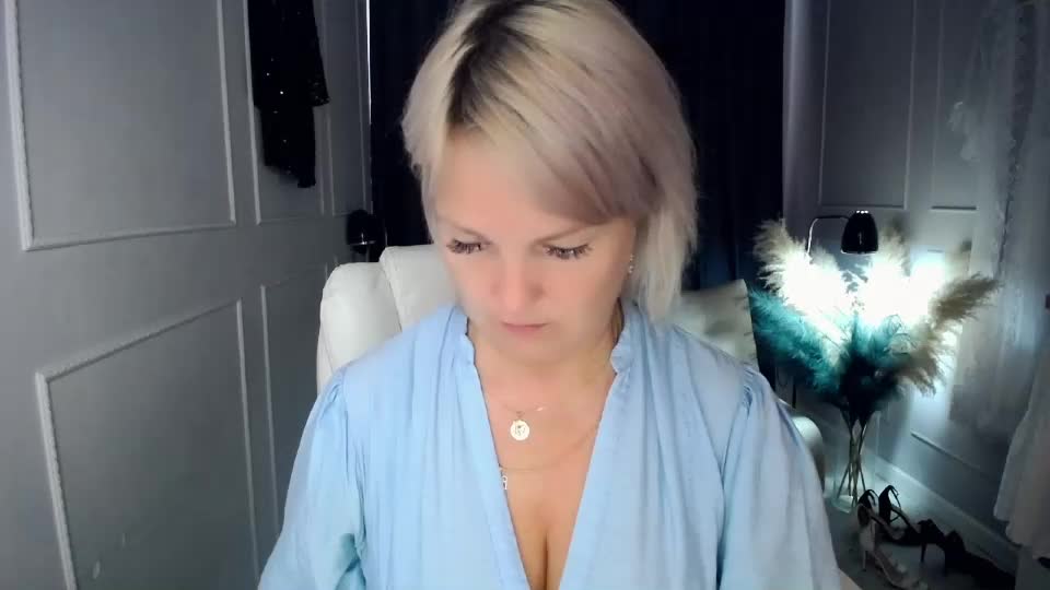 emmmam Live Sex June 26, 2026