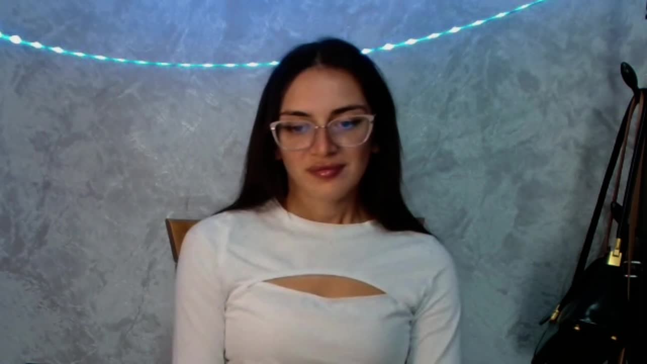 FlirtyRoxi Live Sex June 26, 2026