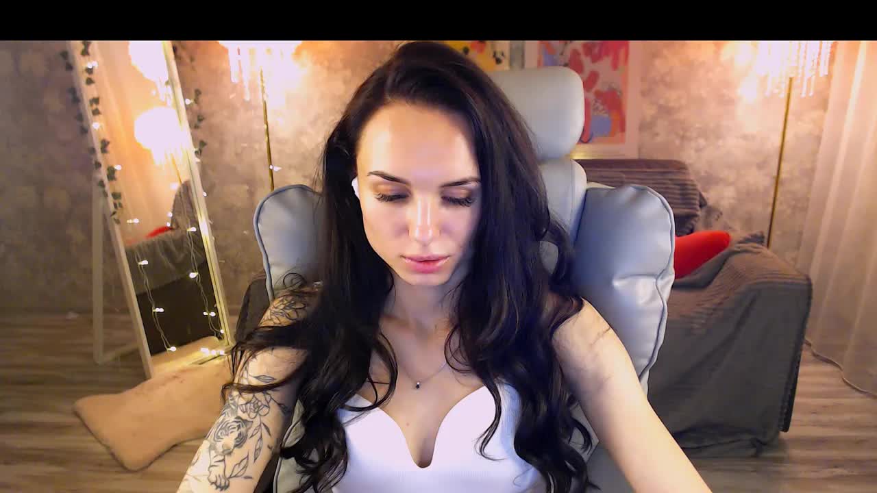 NicoleMerz Live Sex June 26, 2026