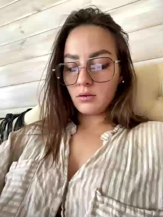 Molly69x Live Sex June 27, 2026