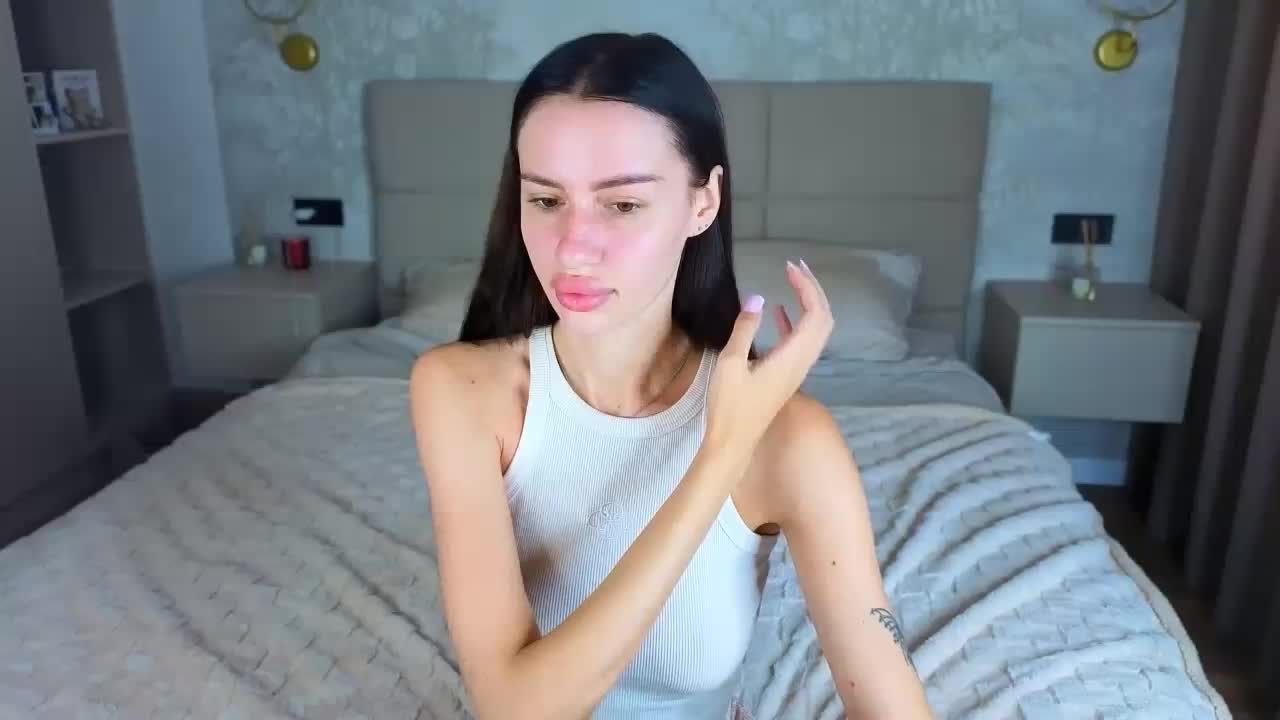 SnowWhiteee Live Sex June 27, 2026
