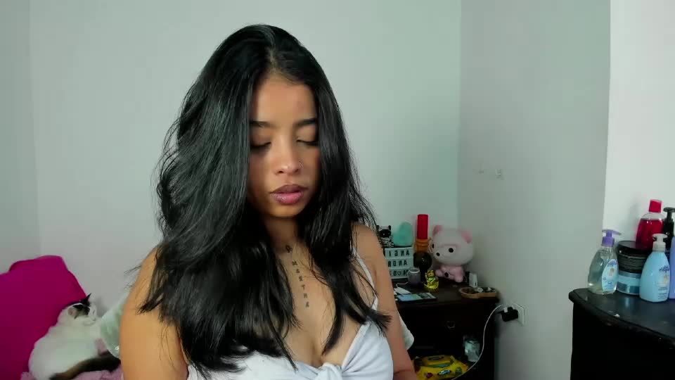 angielee01 Live Sex June 27, 2026