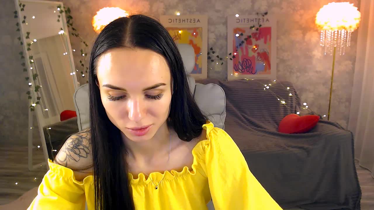 NicoleMerz Live Sex June 27, 2026