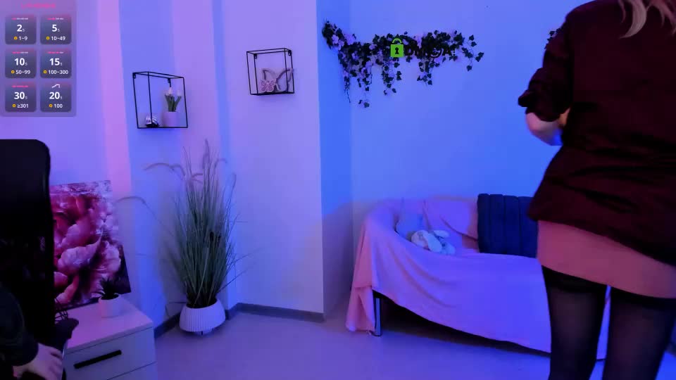 luna_berryy Live Sex June 27, 2026