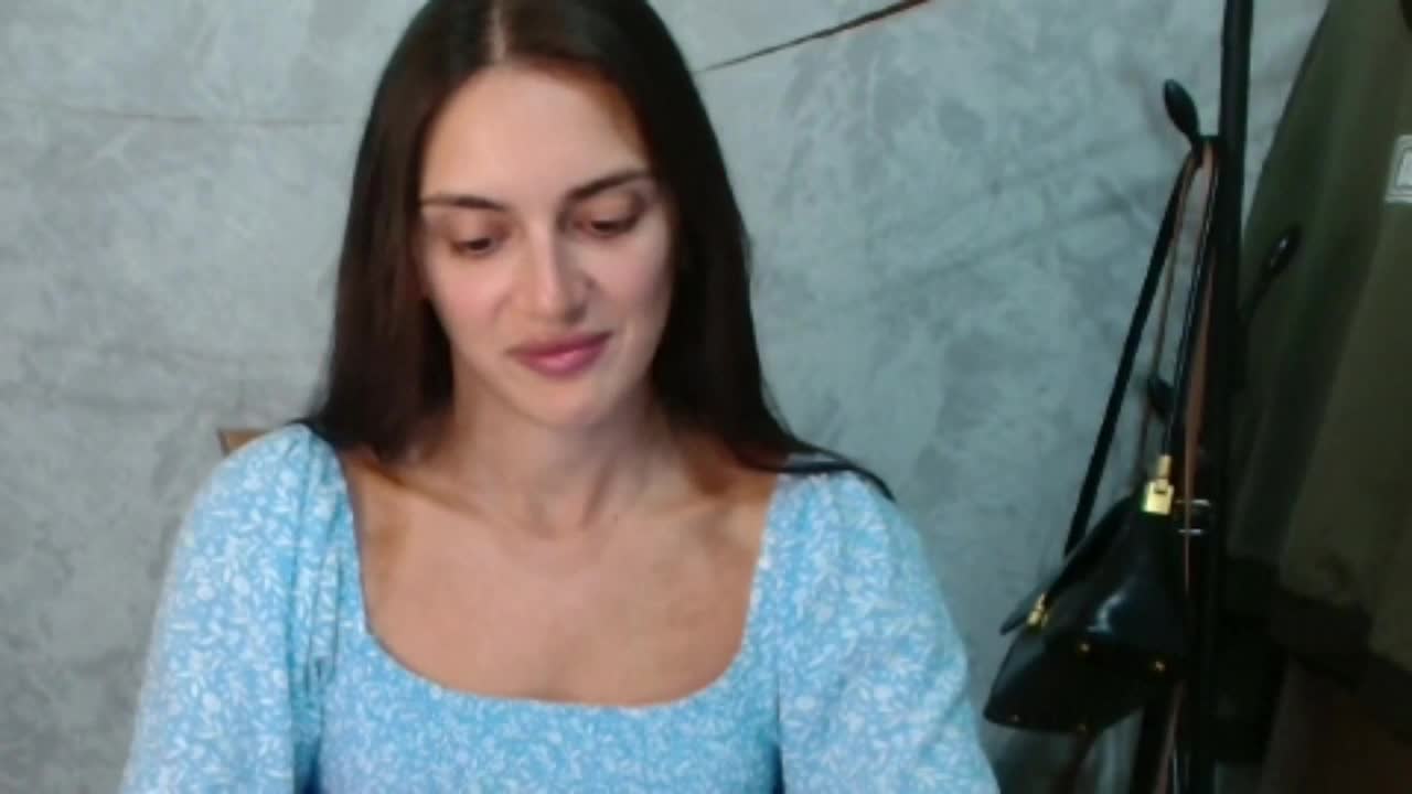 FlirtyRoxi Live Sex June 27, 2026