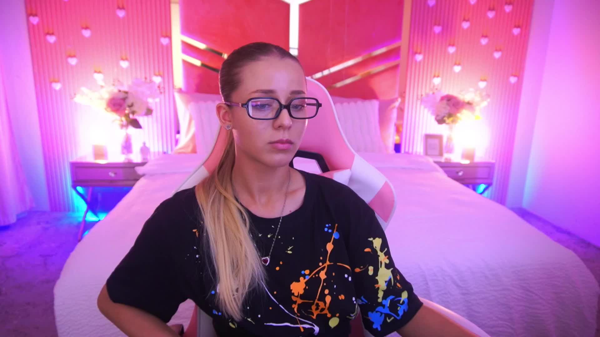 LoveeDove Live Sex June 27, 2026