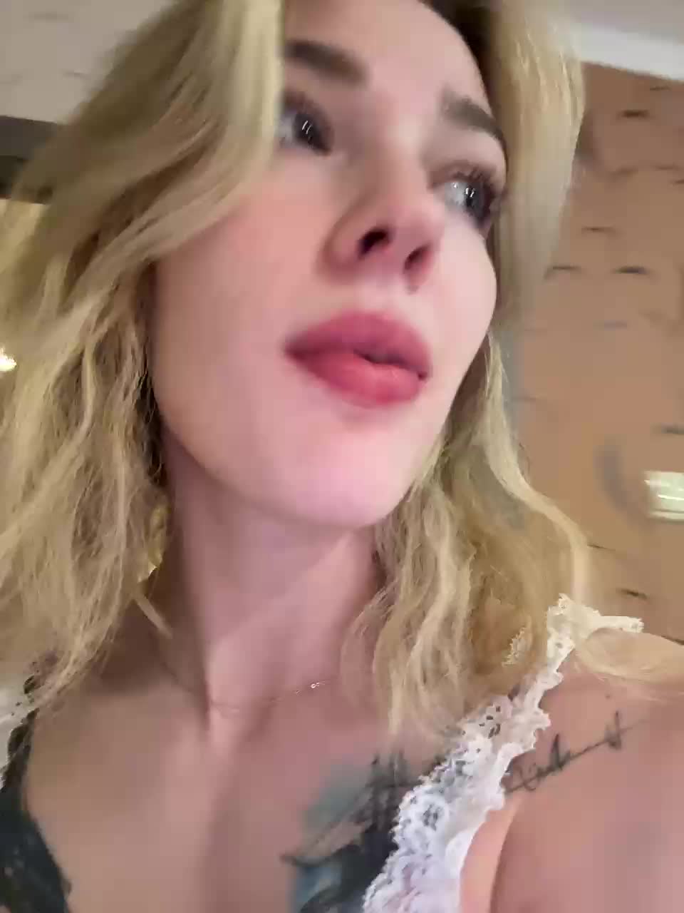 AlinnaAnnila Live Sex June 27, 2026