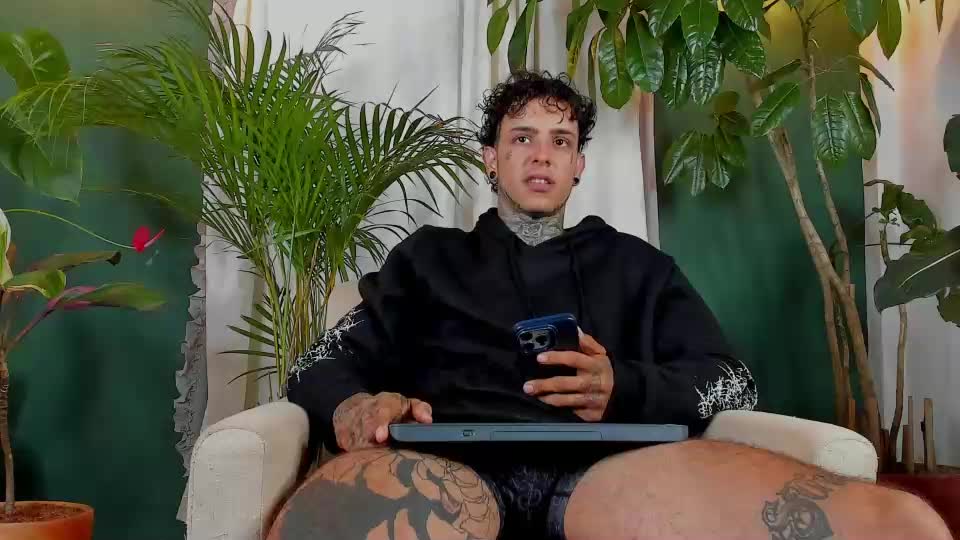 aron_ford Live Sex June 27, 2026