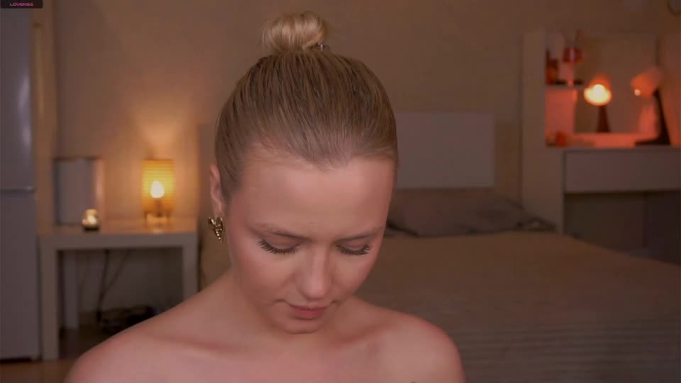 beatris_mils Live Sex June 27, 2026