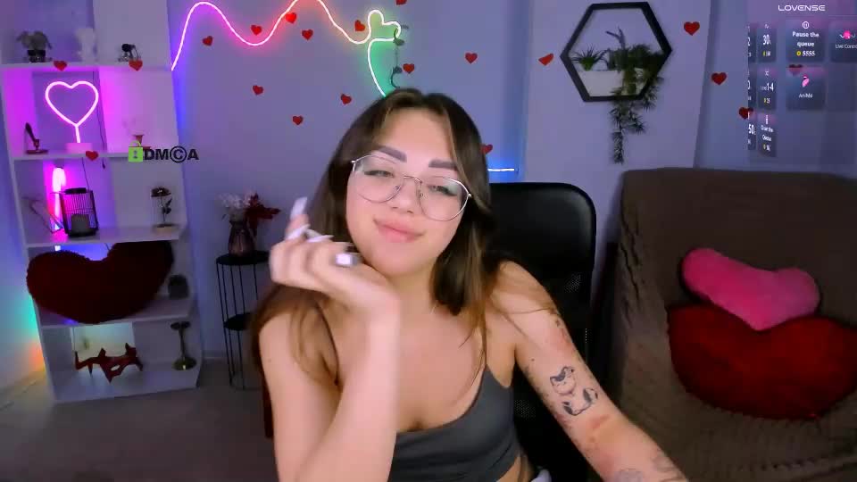 kiki_swan Live Sex June 28, 2026