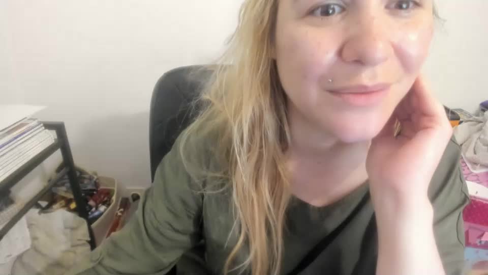 artsyandcraftsy_ Live Sex June 28, 2026