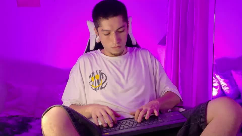 zahir_raw Live Sex June 28, 2026