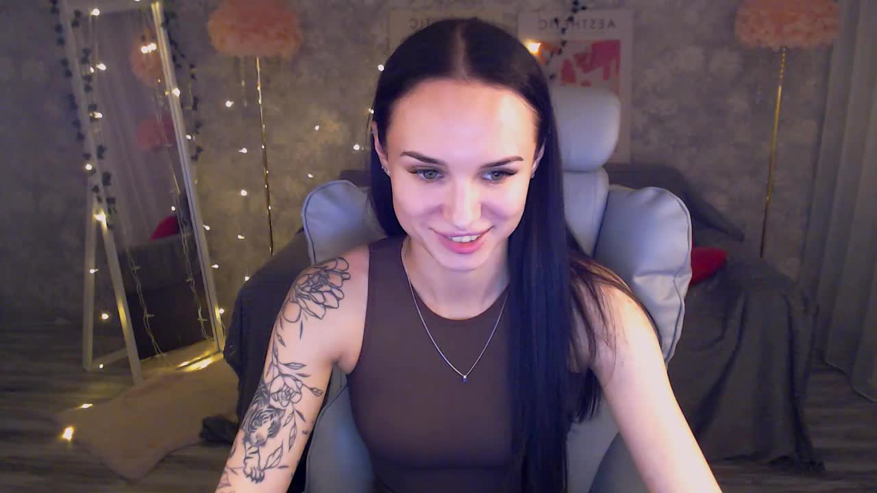 NicoleMerz Live Sex June 28, 2026