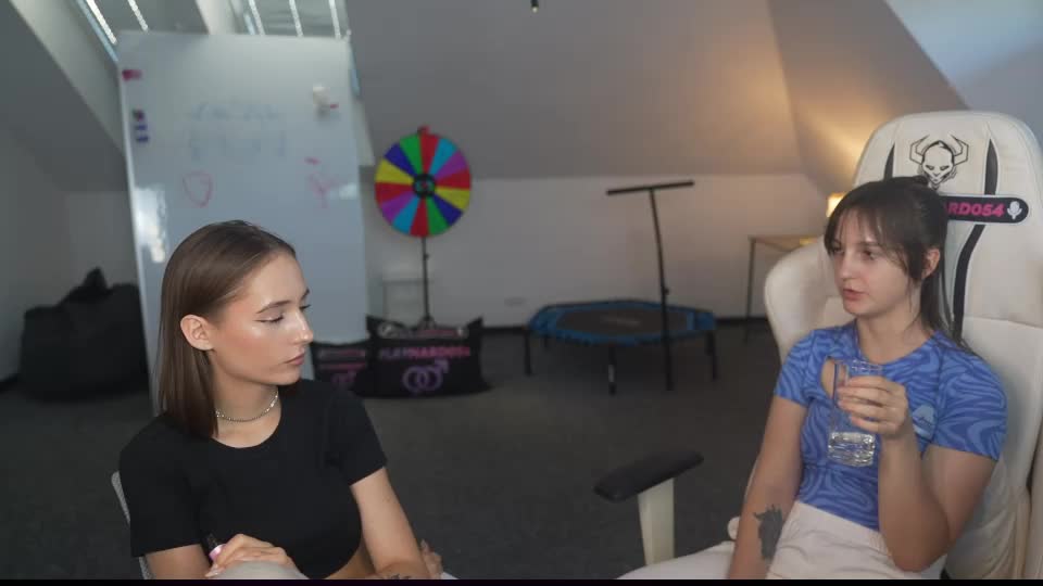 livehub054 Live Sex June 28, 2026