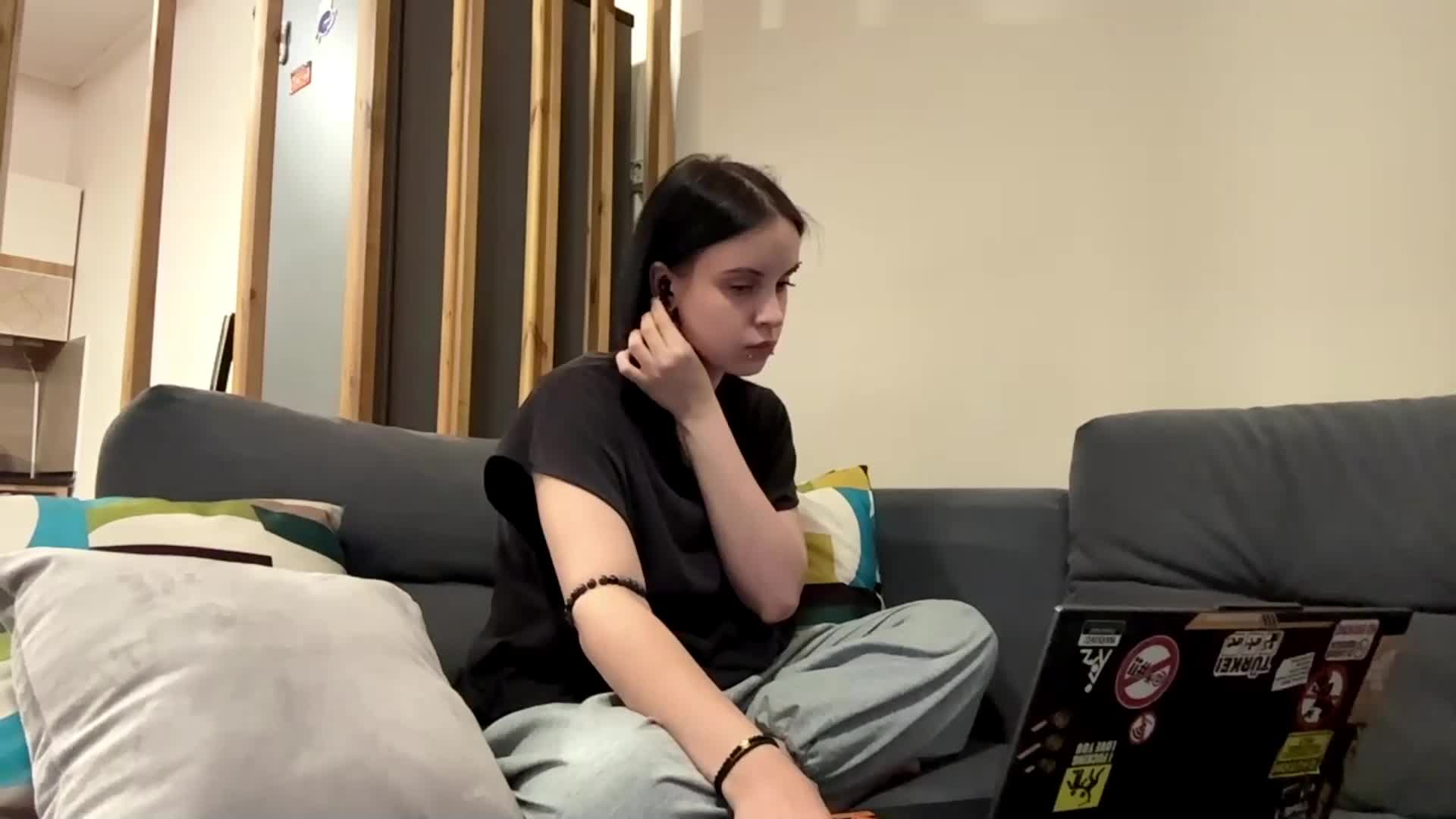 tootightwiththong Live Sex June 29, 2026