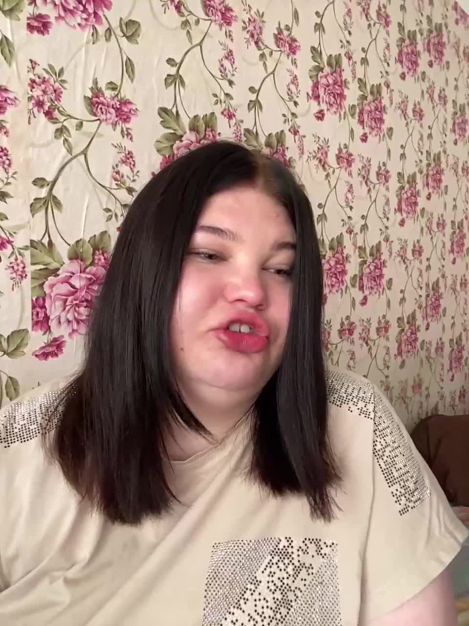 Annyshka-1 Live Sex June 30, 2026