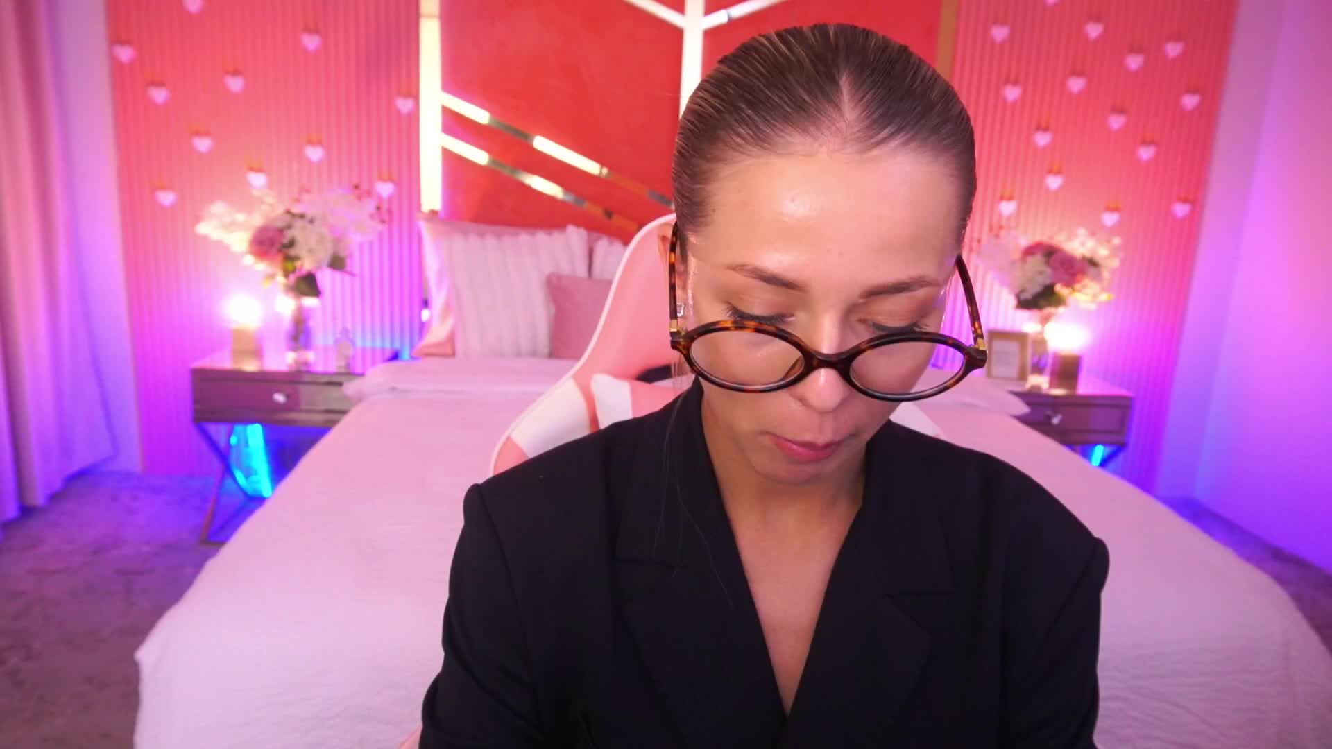 LoveeDove Live Sex July 1, 2026