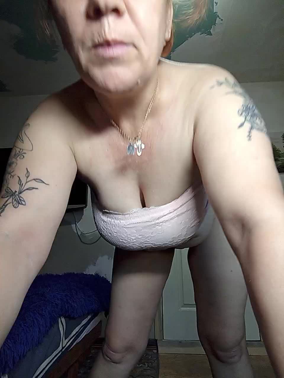 Private-LLIoy Live Sex July 1, 2026