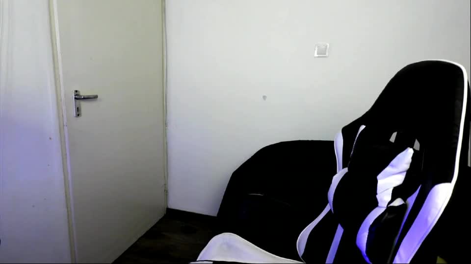 shy_nerd_babyy Live Sex July 1, 2026