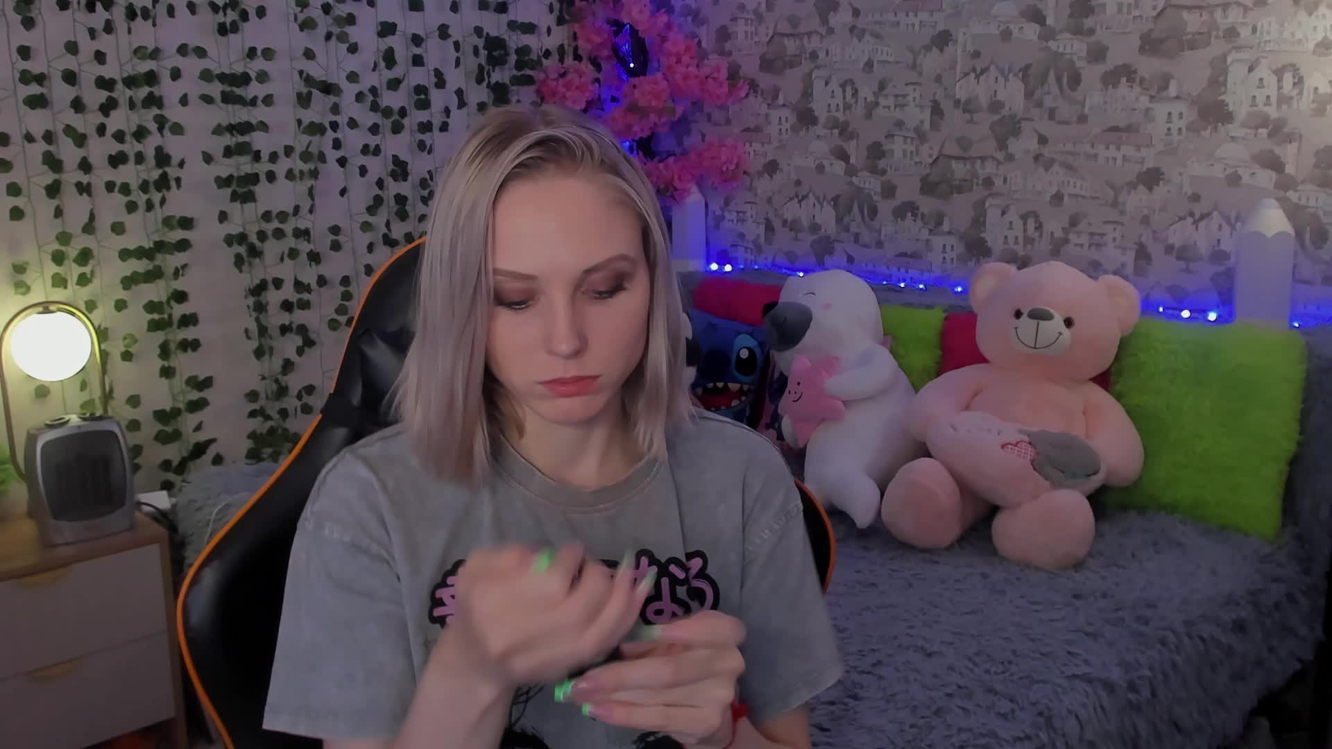 GinaGinaLove Live Sex July 1, 2026