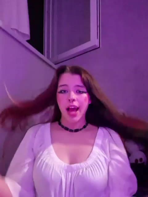 MommyAxFox Live Sex July 1, 2026