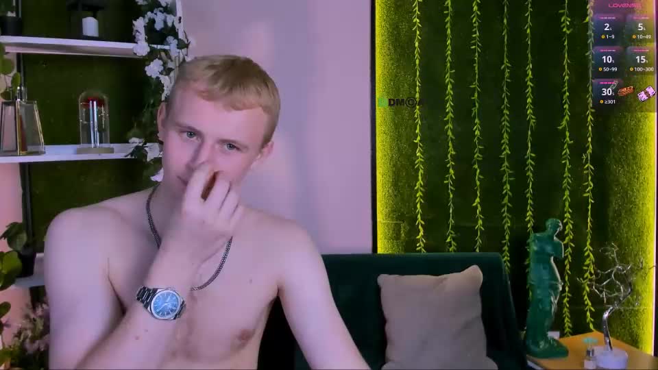 astren_villo Live Sex July 1, 2026