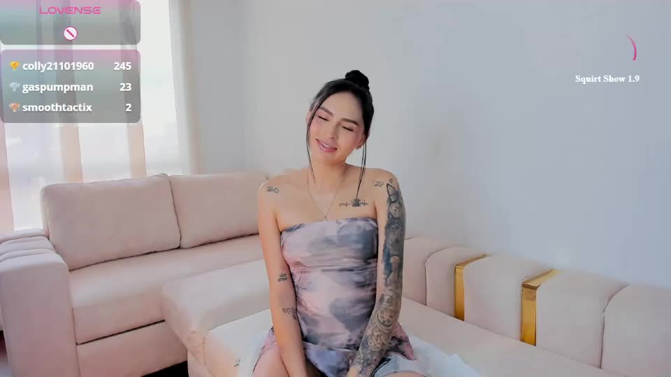 petite_linda Live Sex July 1, 2026