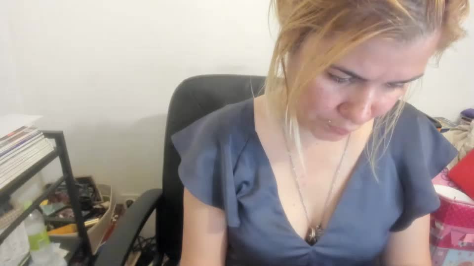 artsyandcraftsy_ Live Sex July 2, 2026