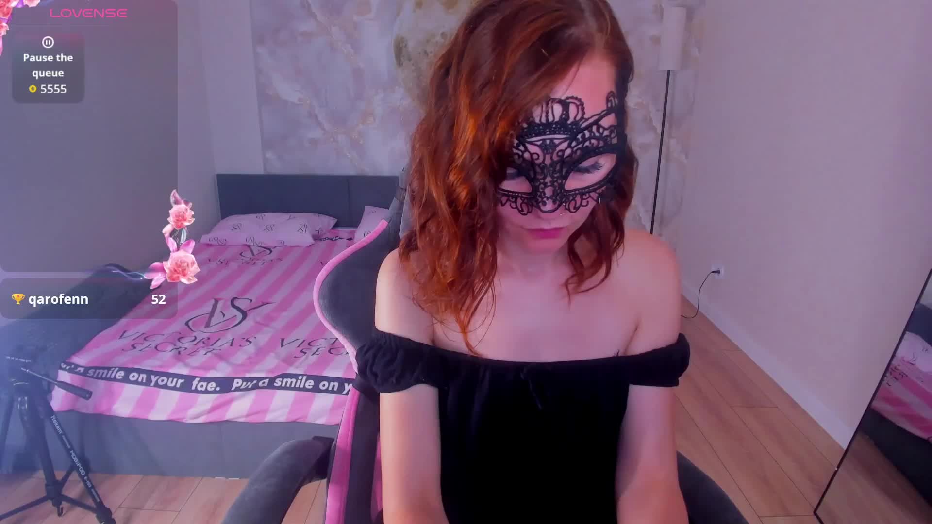 Margo-Kelly Live Sex July 2, 2026