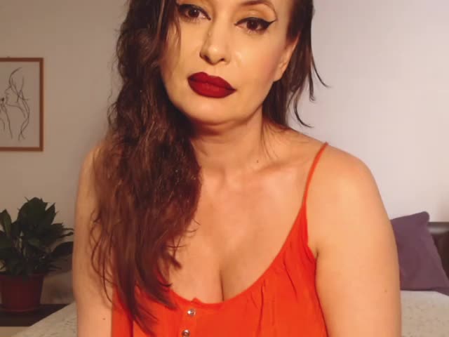 Lutetia Live Sex July 3, 2026