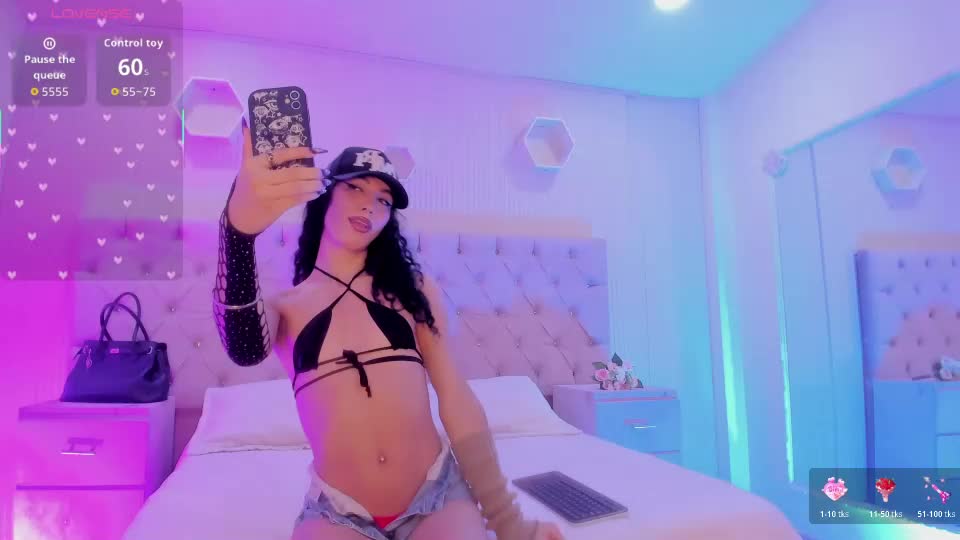 allicemackenzie_ Live Sex July 3, 2026