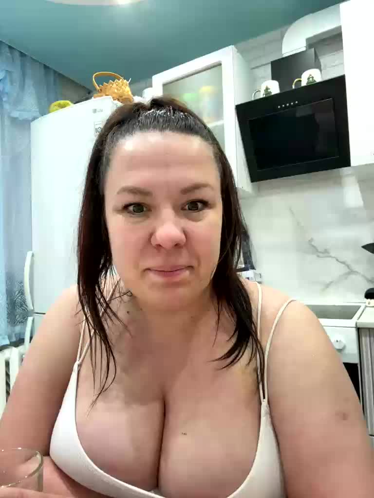 -BuSiNkA Live Sex July 4, 2026