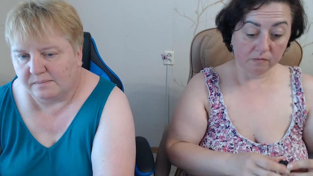 XMollyJaneEX Live Sex July 5, 2026