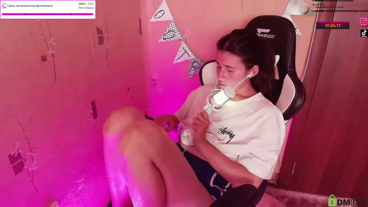 KristinaScott Live Sex July 6, 2026