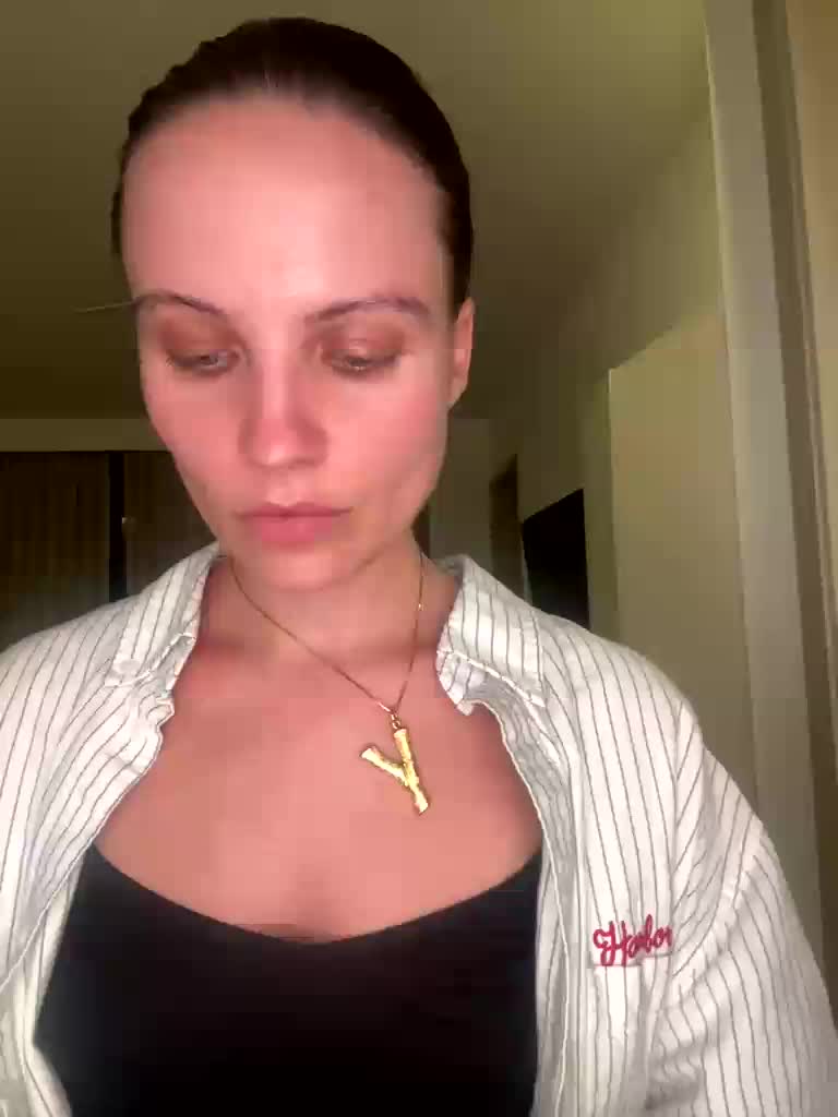 REALMEANTINA Live Sex July 6, 2026