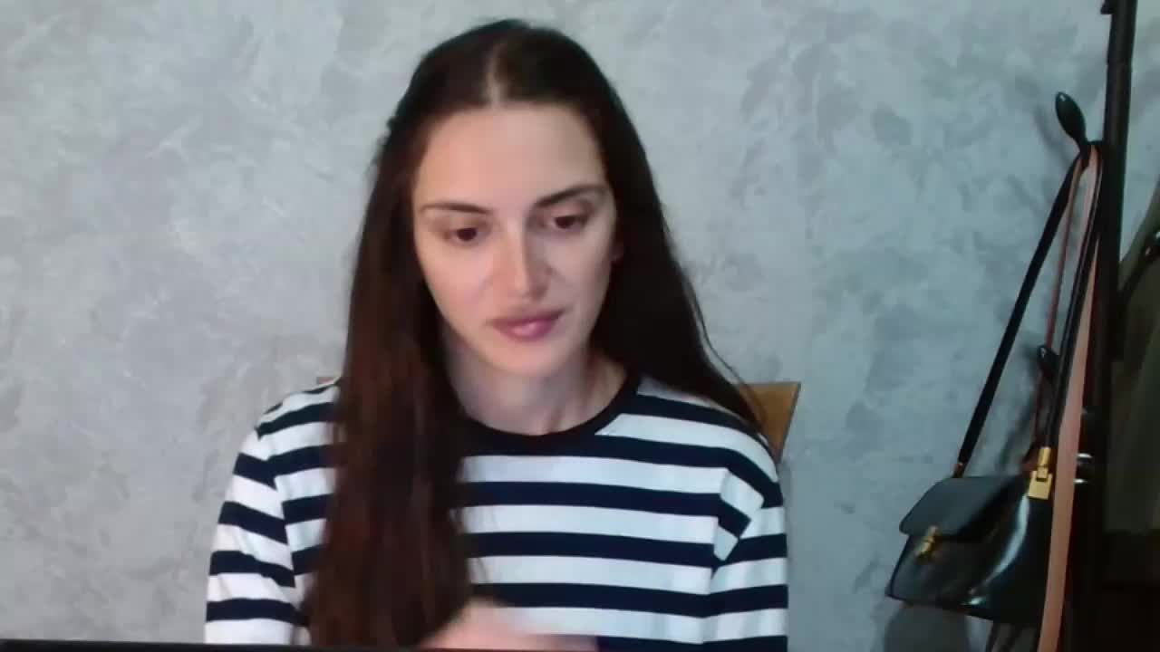 FlirtyRoxi Live Sex July 7, 2026