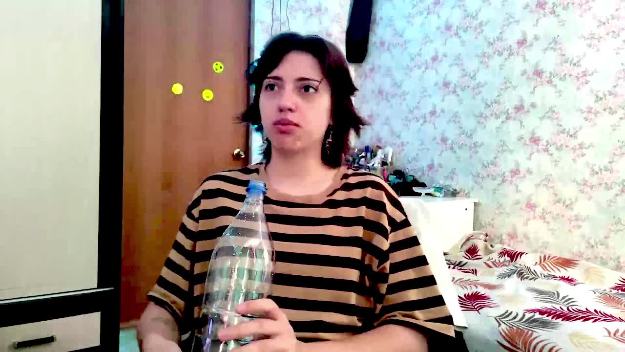 CrystalCalvaruso Live Sex July 7, 2026