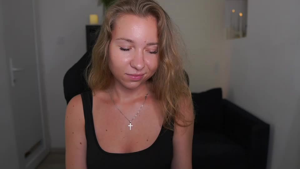 vivienvance18 Live Sex July 7, 2026