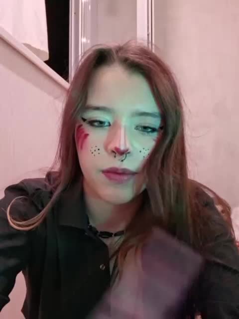 MommyAxFox Live Sex July 7, 2026