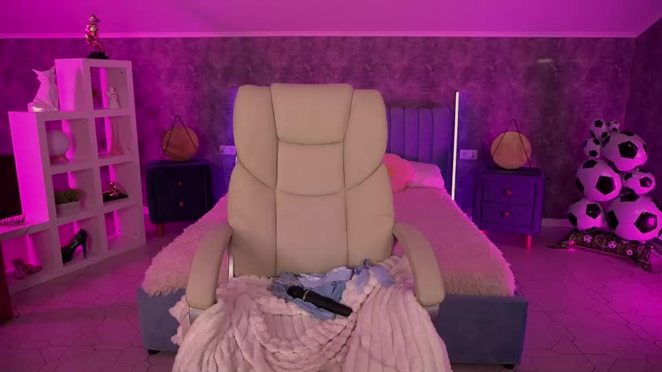 daenerys_daen Live Sex July 7, 2026